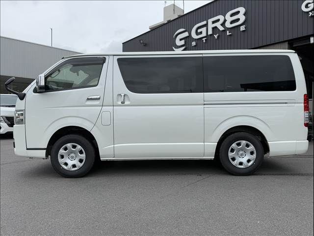 HIACE van 4WD