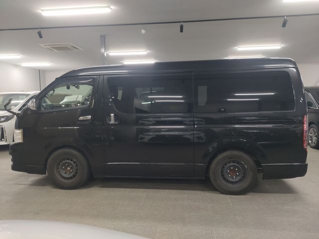 HIACE wagon