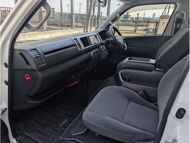 HIACE wagon 4WD