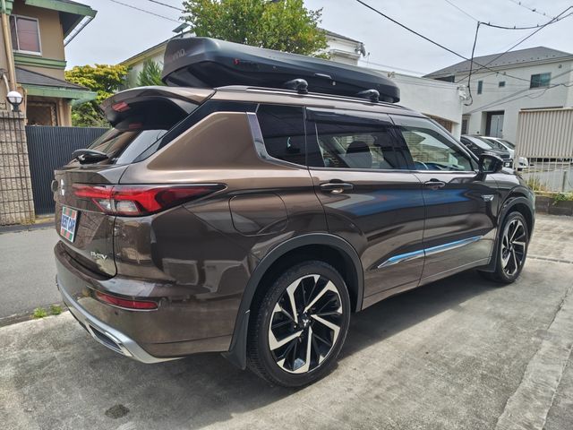 OUTLANDER PHEV