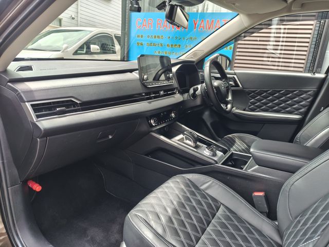 OUTLANDER PHEV