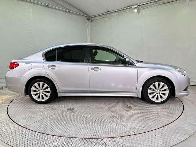 LEGACY B4