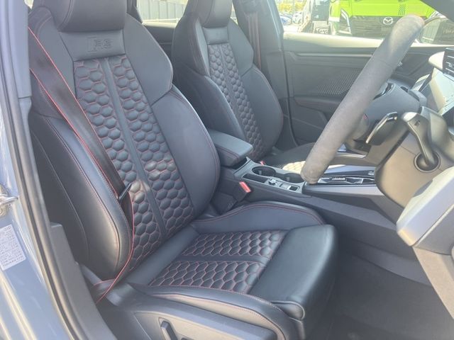 AUDI RS3 Sedan