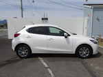 MAZDA2