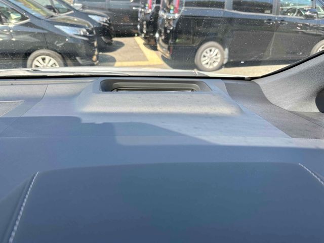 VELLFIRE  HYBRID