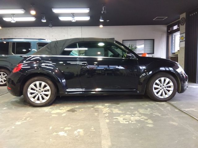 VOLKSWAGEN The BEETLE open