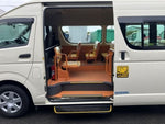 HIACE COMMUTER