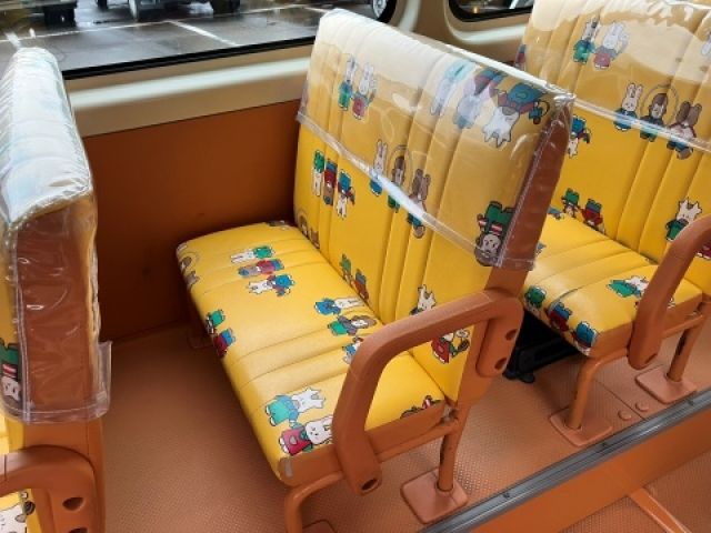 HIACE COMMUTER