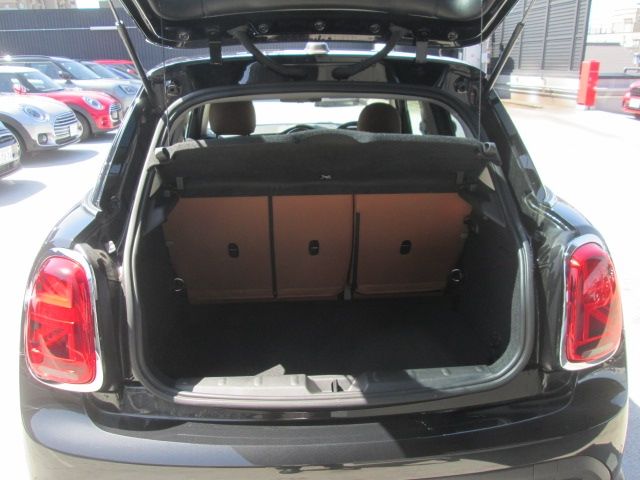 MINI COOPER 5DOOR