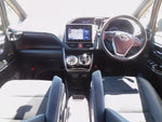 VOXY HYBRID