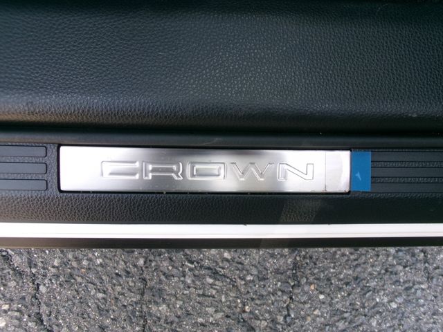 CROWN SPORT