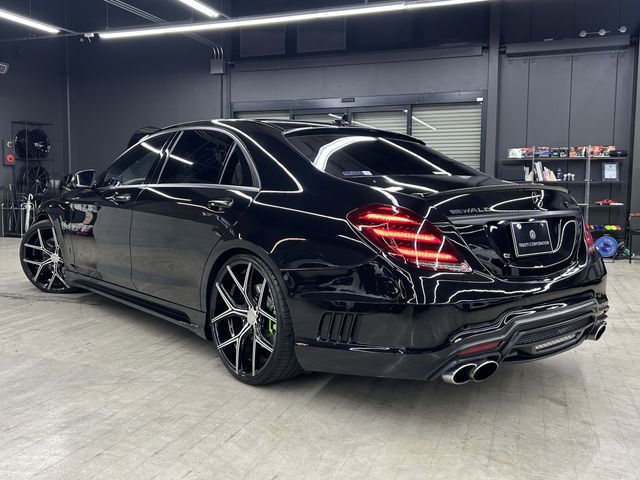 MERCEDES BENZ S class