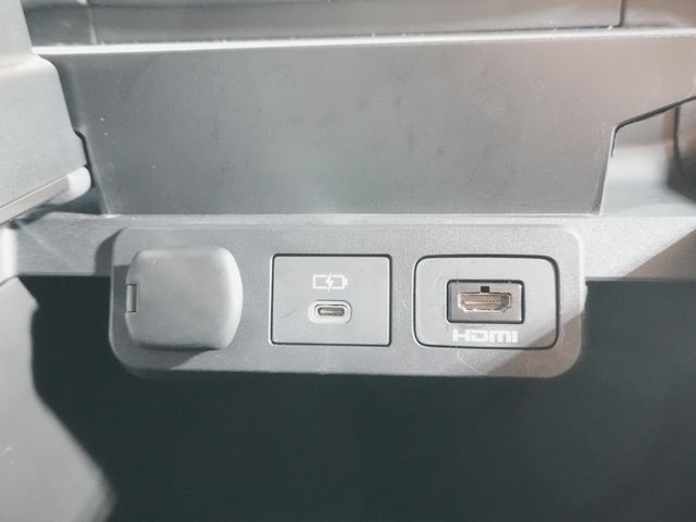 ALPHARD hybrid