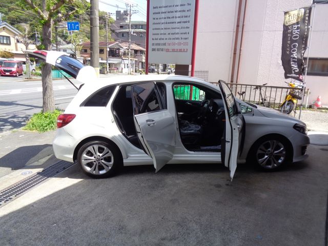 MERCEDES BENZ B class