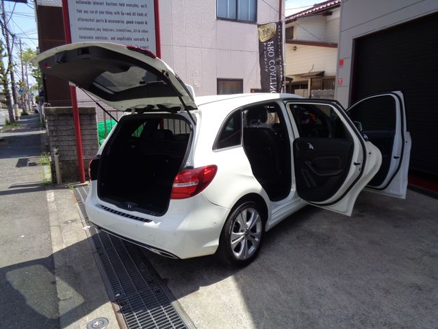 MERCEDES BENZ B class