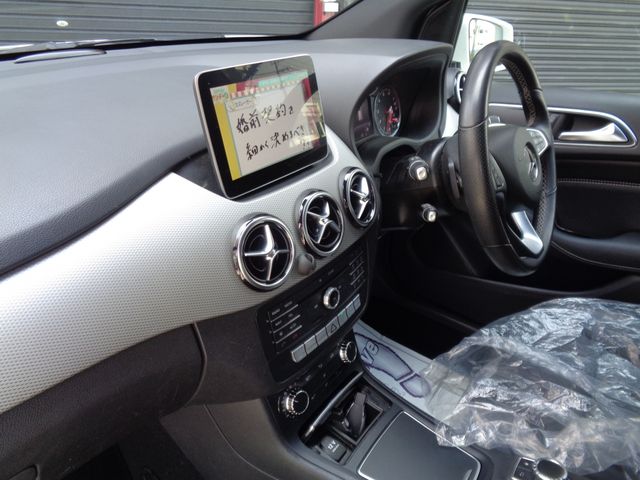 MERCEDES BENZ B class