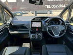 VOXY HYBRID