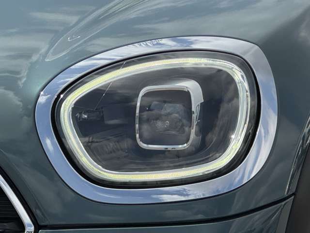 MINI COOPER D CROSSOVER