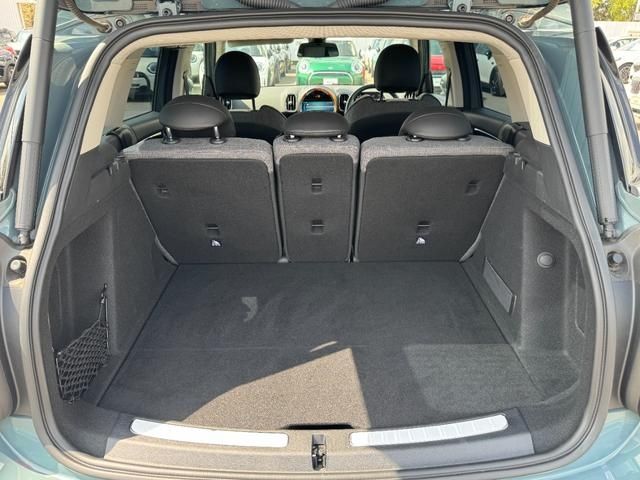 MINI COOPER D CROSSOVER