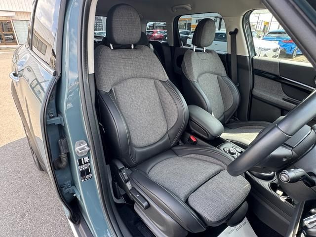 MINI COOPER D CROSSOVER