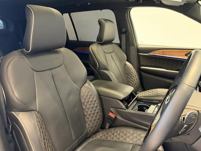 JEEP GRAND CHEROKEE L