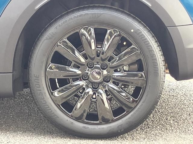 MINI COOPER D CROSSOVER