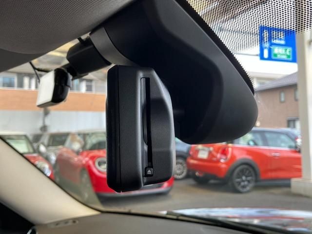 MINI COOPER D CROSSOVER