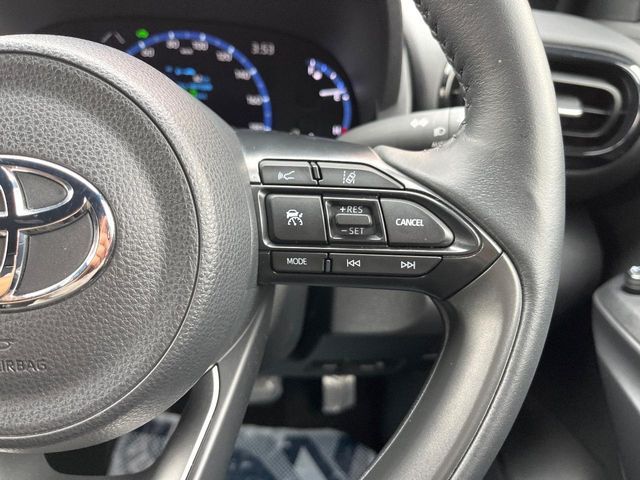YARIS CROSS HYBRID