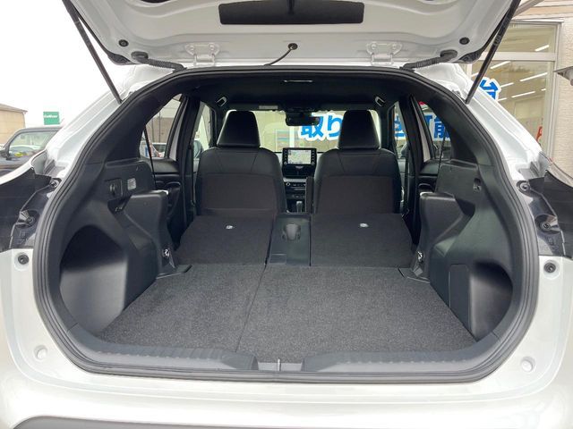 YARIS CROSS HYBRID