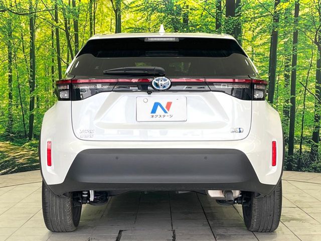 YARIS CROSS HYBRID