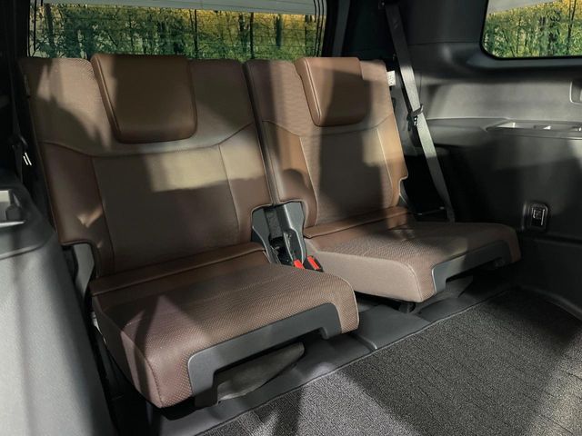 LANDCRUISER 250