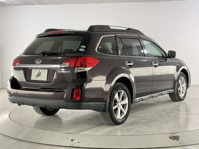 LEGACY OUTBACK