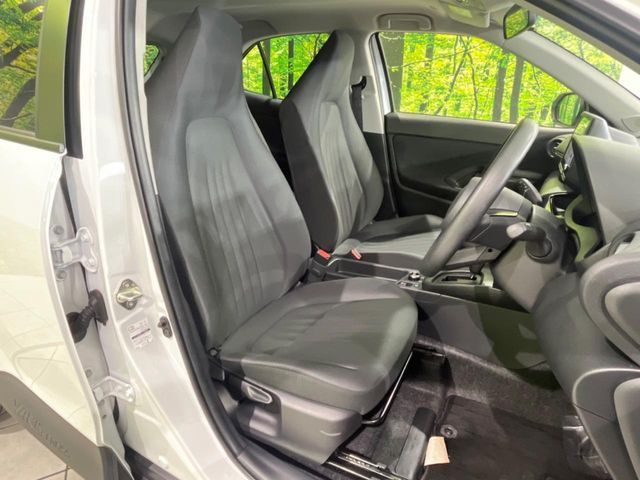 YARIS CROSS