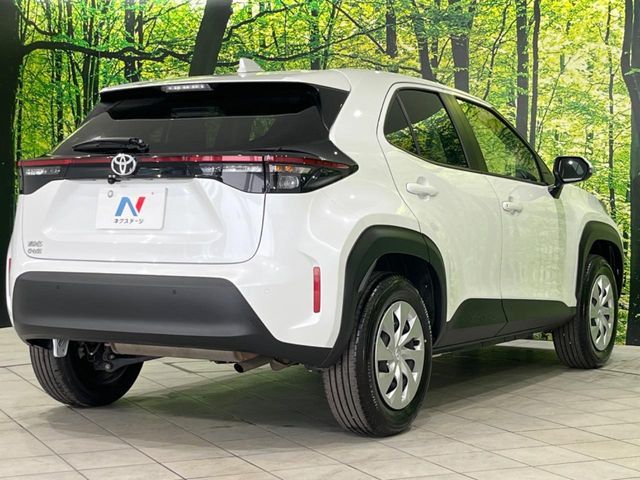 YARIS CROSS