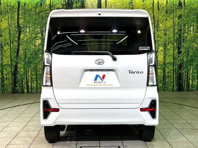 TANTO CUSTOM 4WD