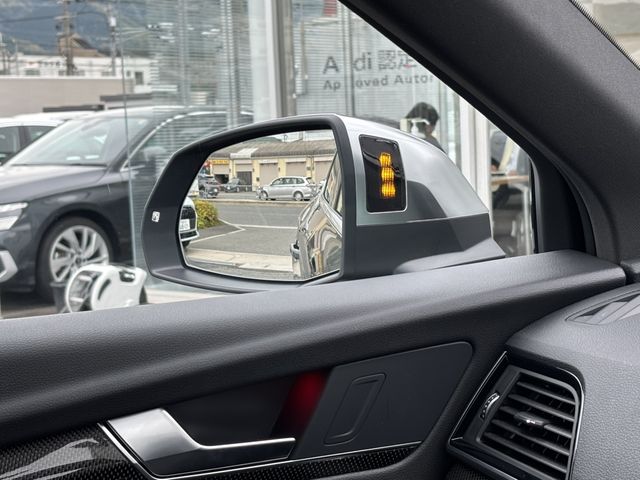 AUDI SQ5 SPORTBACK