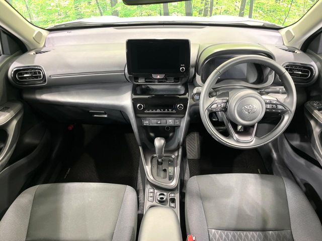 YARIS CROSS