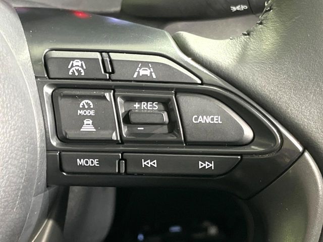 YARIS CROSS