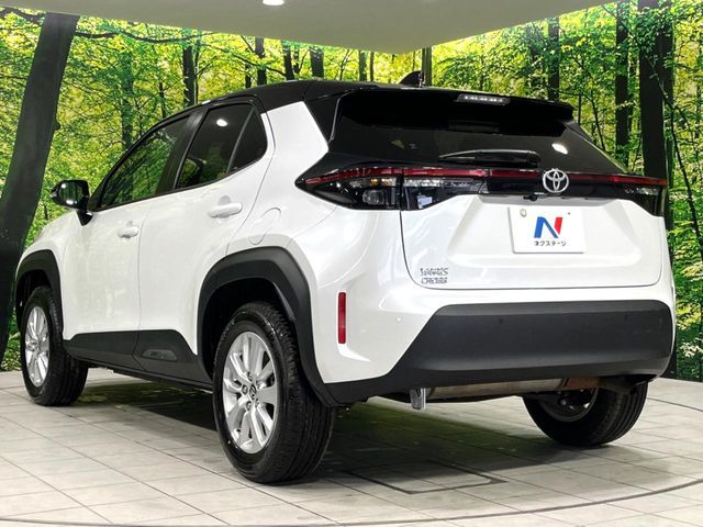 YARIS CROSS