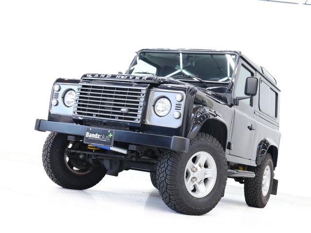 ROVER DEFENDER