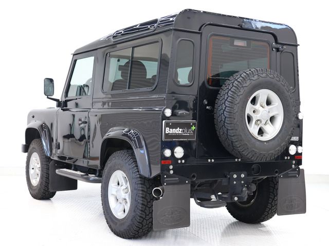 ROVER DEFENDER