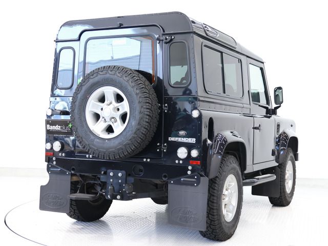 ROVER DEFENDER