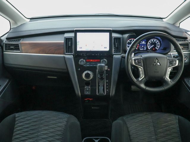 DELICA D:5 4WD