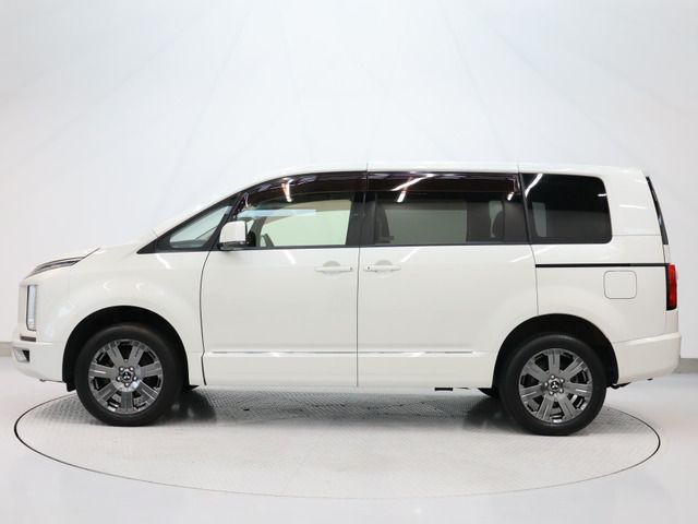 DELICA D:5 4WD