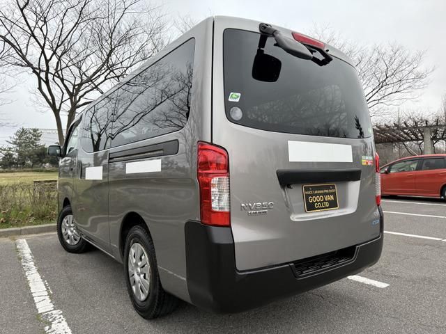NV350 CARAVAN 4WD