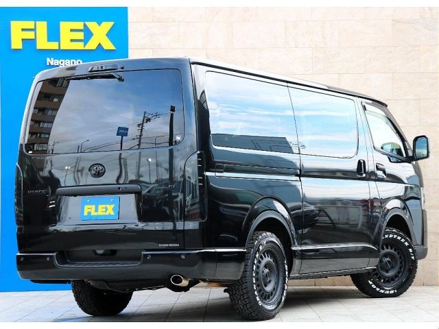 HIACE van 4WD