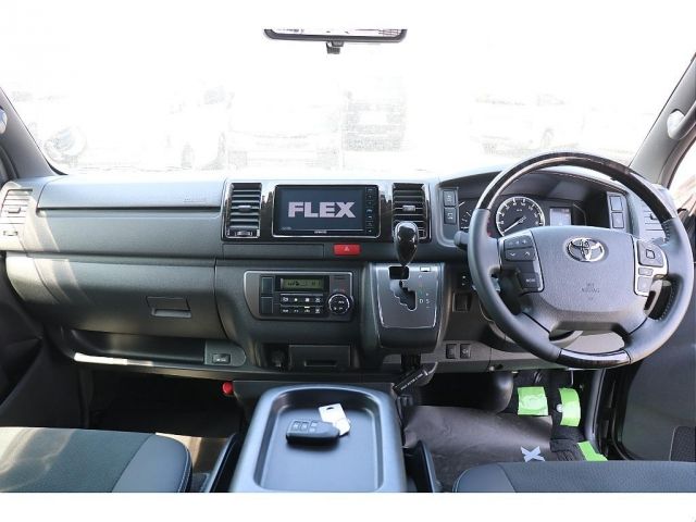 HIACE van 4WD