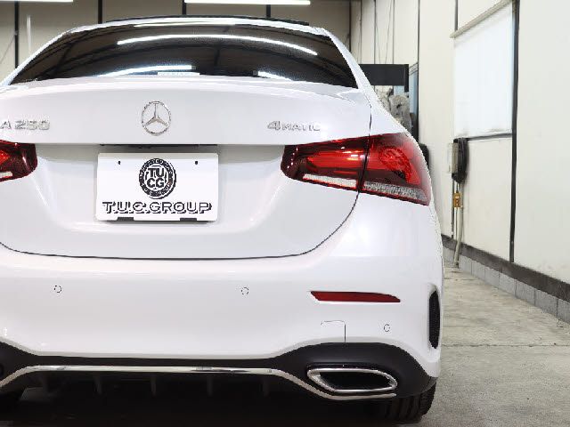 MERCEDES BENZ A-class sedan