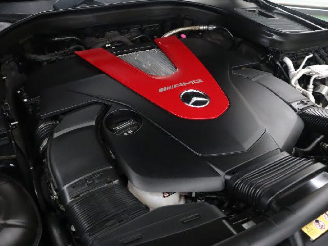 MERCEDES AMG GLCclass