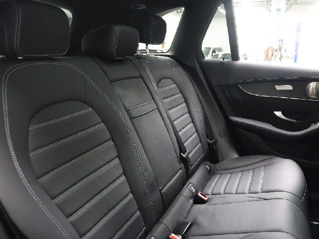 MERCEDES AMG GLCclass